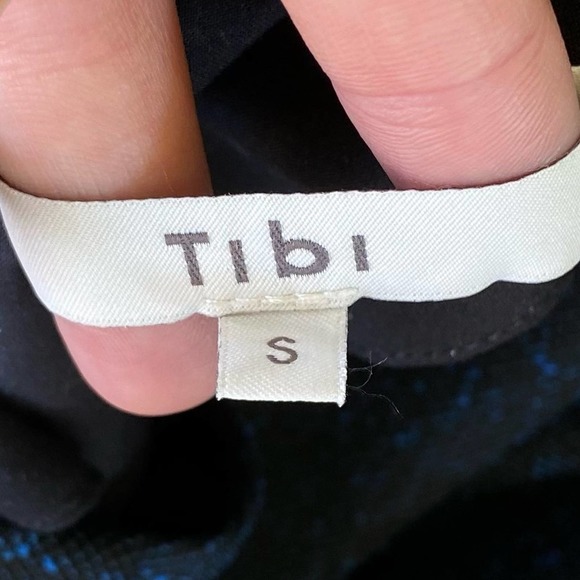 ⭐️ SOLD ⭐️ TIBI Pullover Sweater Jacket Navy Marble Size Small Cropped - Picture 6 of 7